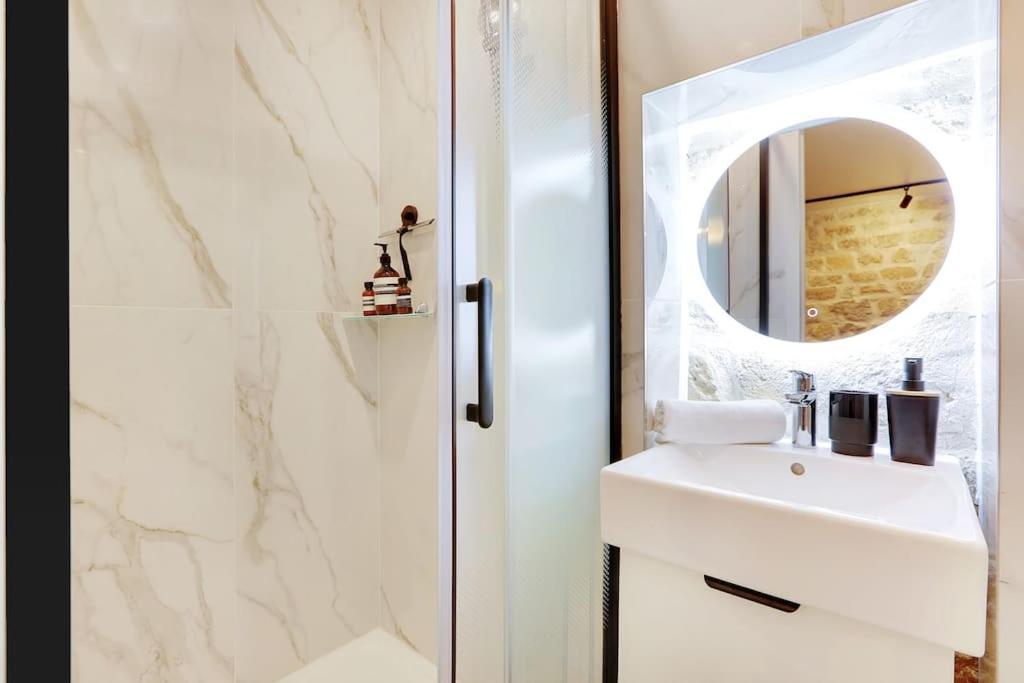 Gembnb Luxury Apartment In Paris - Abbesses - Montmartre Exterior foto